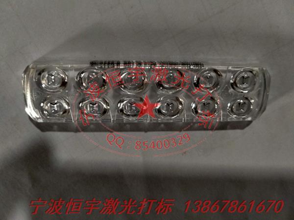 亞克力制品激光刻字
